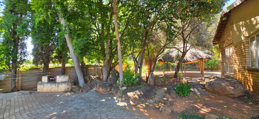 3 Bedroom Property for Sale in Elandia North West